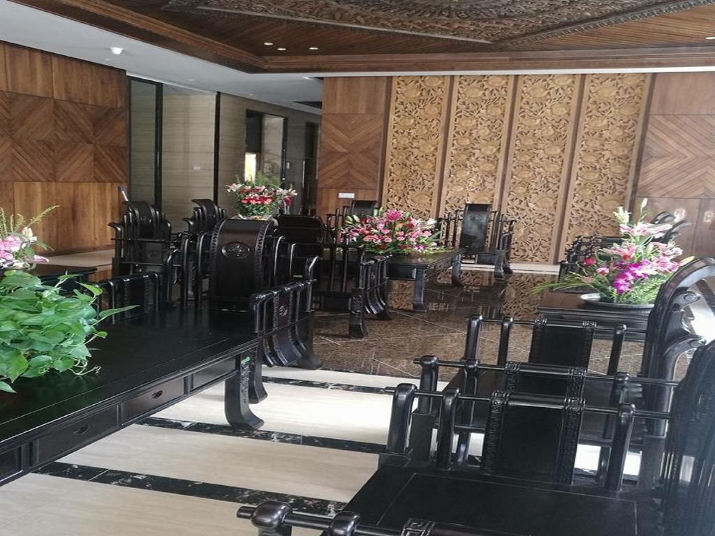 מנדלאי The Home Hotel מראה חיצוני תמונה