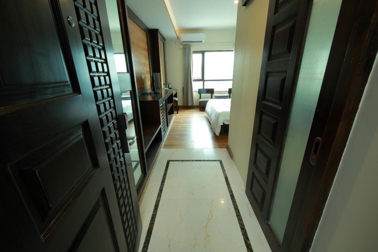 מנדלאי The Home Hotel מראה חיצוני תמונה