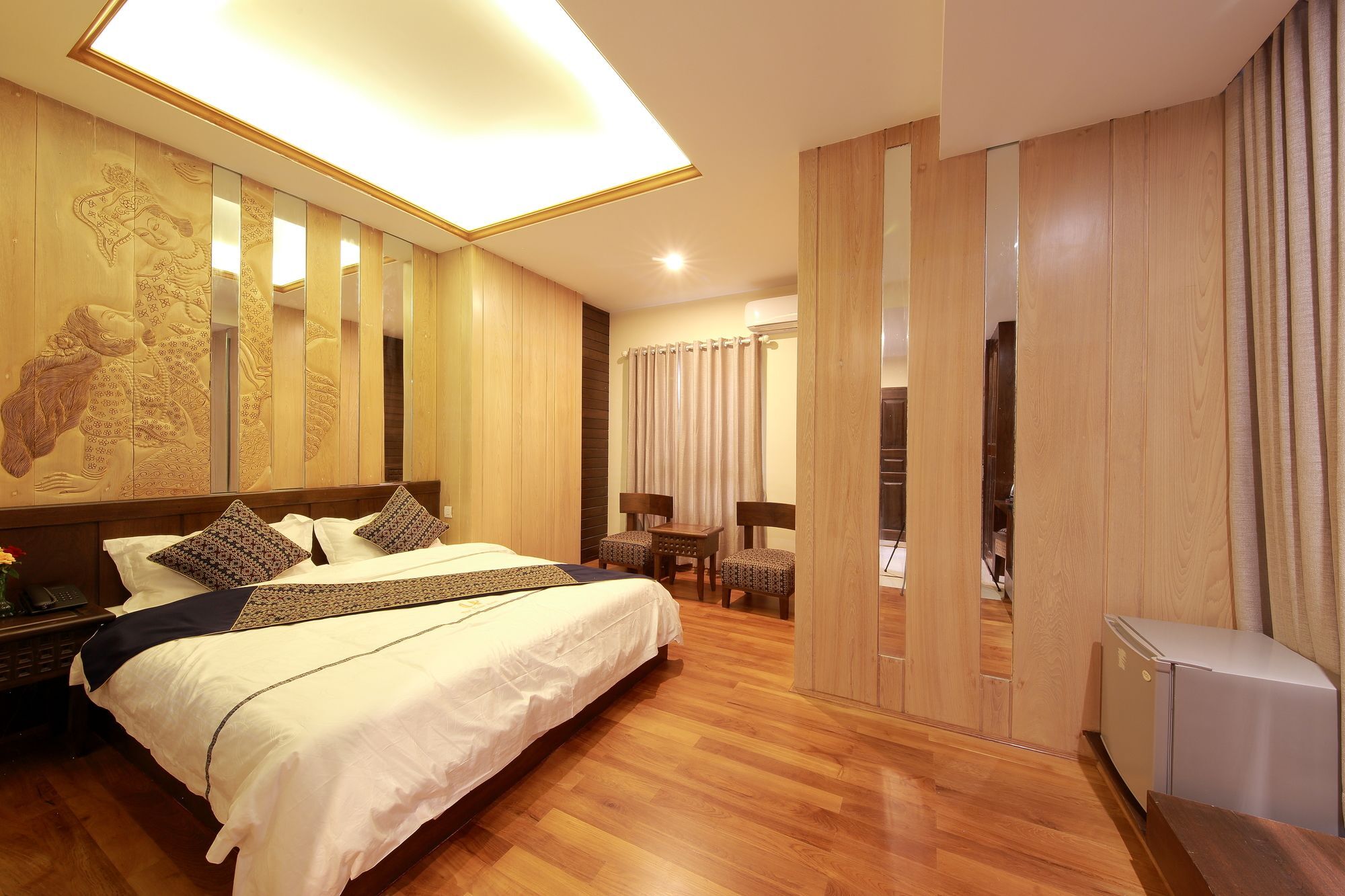 מנדלאי The Home Hotel מראה חיצוני תמונה