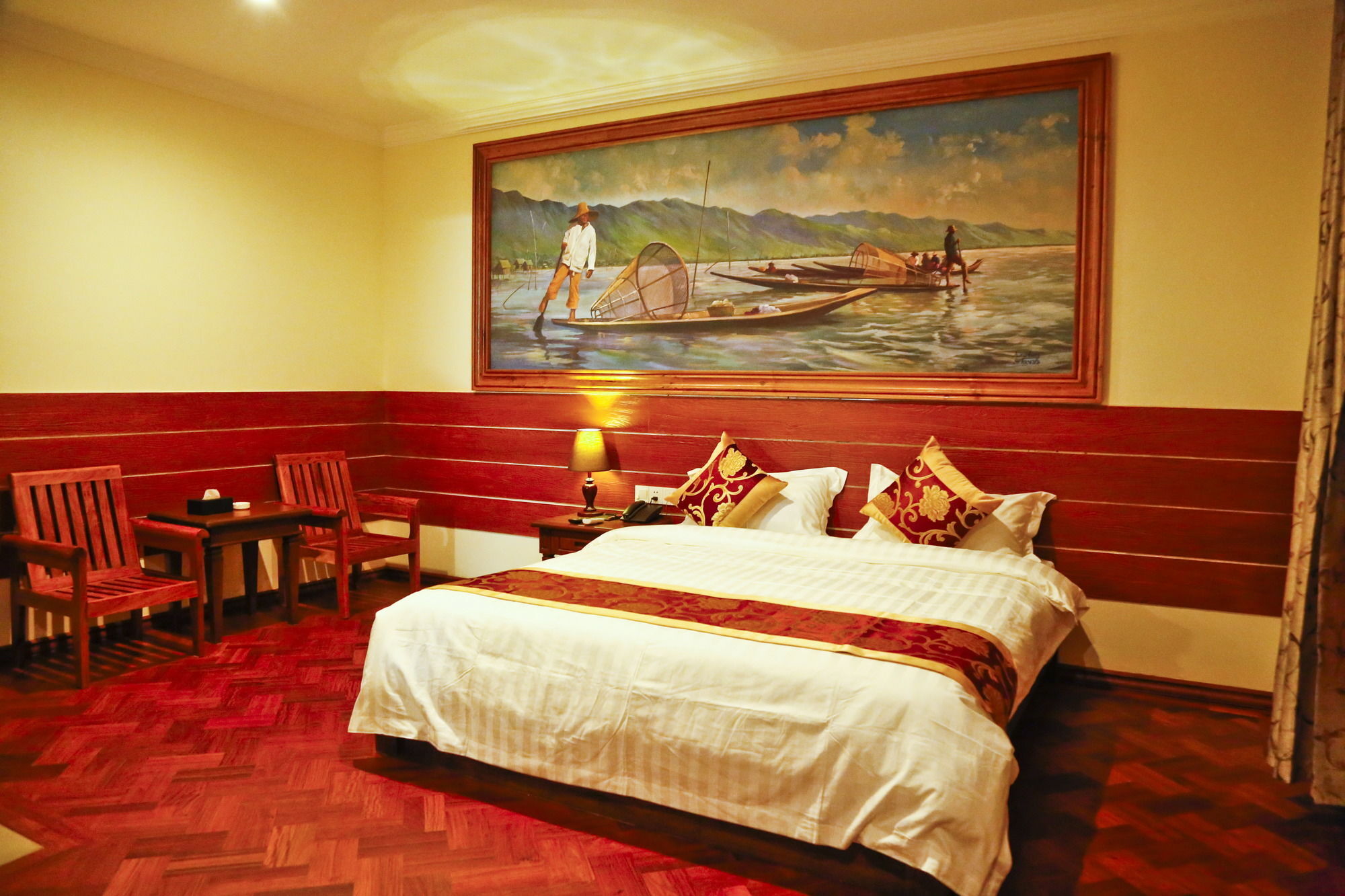 מנדלאי The Home Hotel מראה חיצוני תמונה
