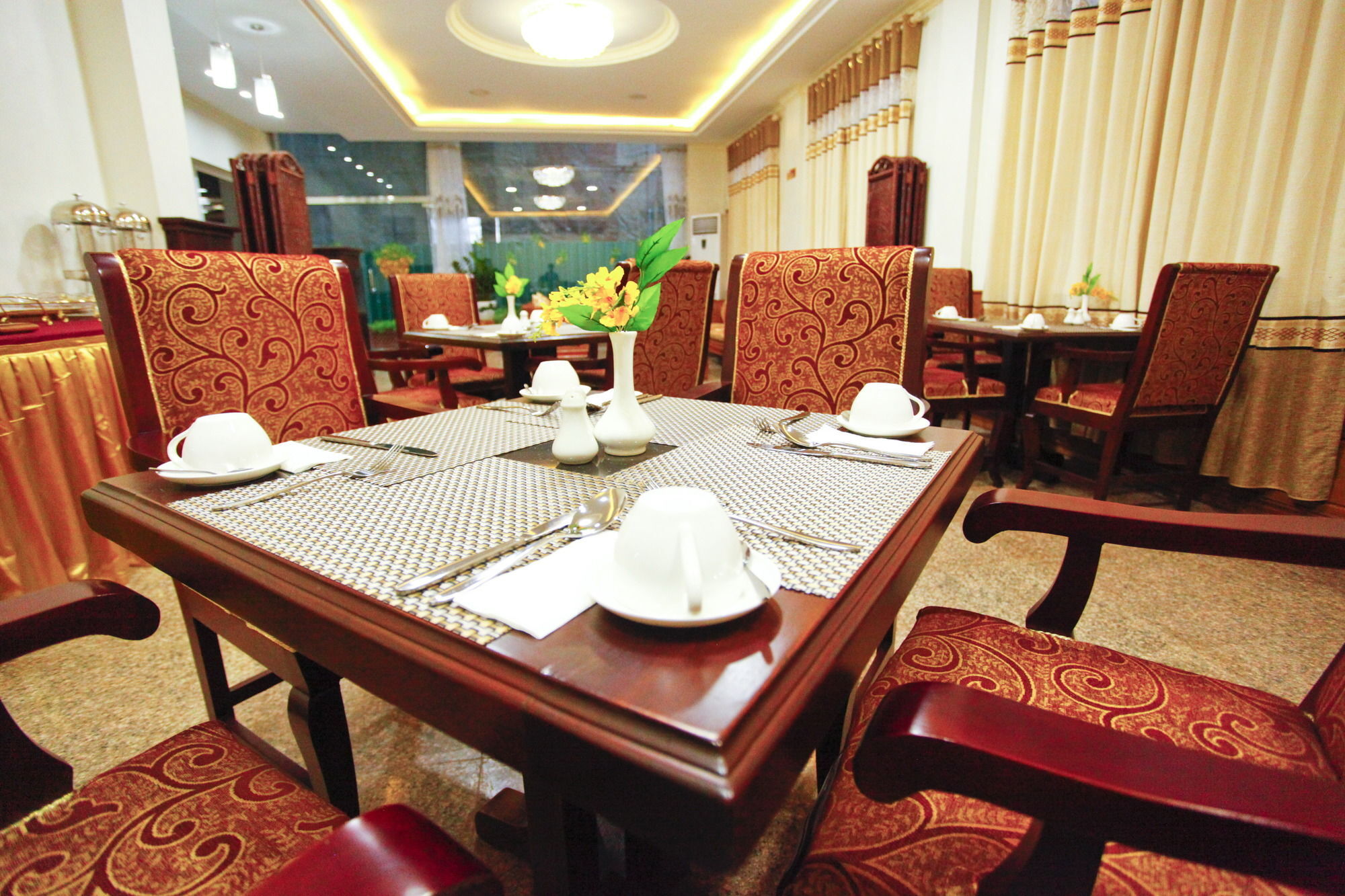 מנדלאי The Home Hotel מראה חיצוני תמונה